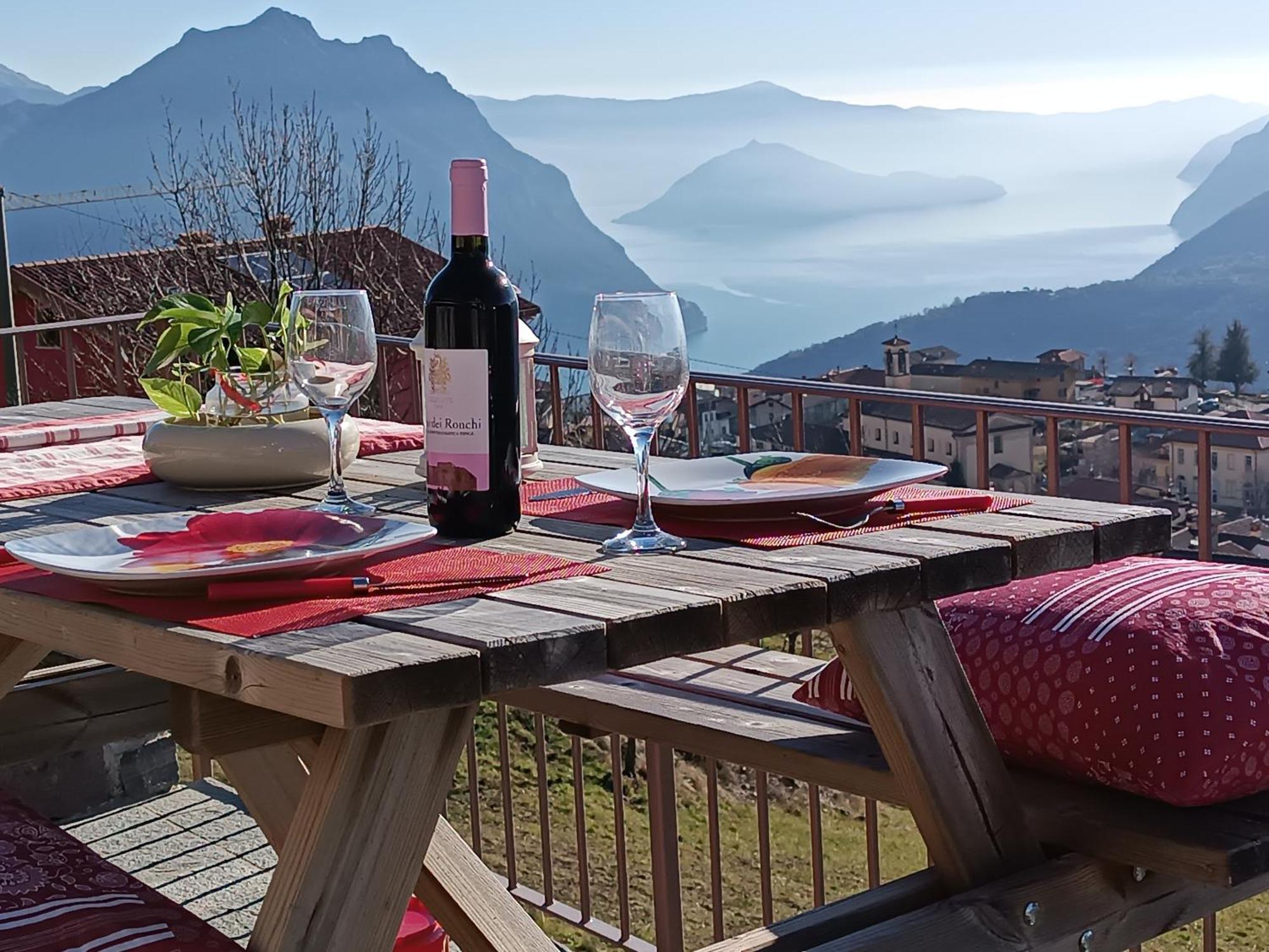 Bossico Home Iseo Lake מראה חיצוני תמונה